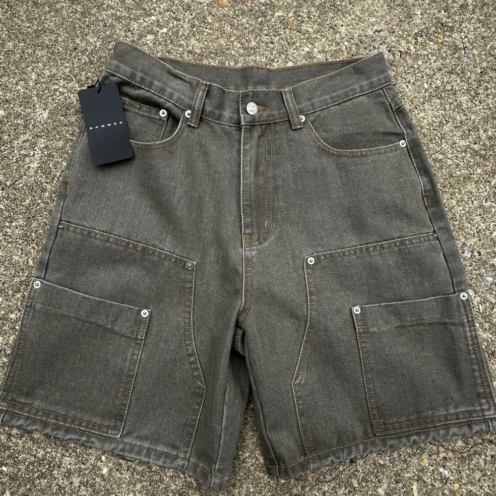 Men's Cargo Shorts in Olive Gray with Utility Pockets